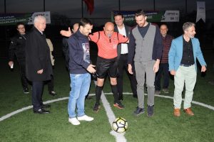 Bursasporlu Harun Tekin'den g&uuml;ld&uuml;ren başlama vuruşu