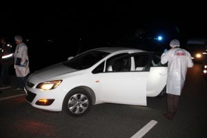 Batman'da seyir halindeki araca silahlı saldırı: 1 &ouml;l&uuml;, 1 yaralı