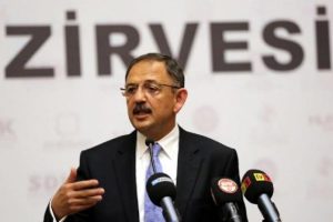 &Ouml;zhaseki: İnşaat sekt&ouml;r&uuml;n&uuml;n &ouml;n&uuml; a&ccedil;ık, basın gaza
