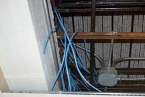 Mahkumlar h&uuml;crede bilgisayar yaptı