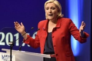 Le Pen'in kampanya binası kundaklandı