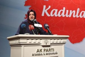 Bakan Kaya kadınlarla buluştu