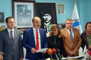 Bursa Mudanya Belediye Başkanı T&uuml;rkyılmaz: Karar rasyonel değil, siyasidir