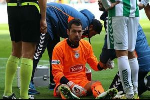 Konyaspor'da Serkan Kırıntılı şoku