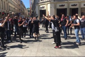 Beşiktaşlıların Lyon coşkusu