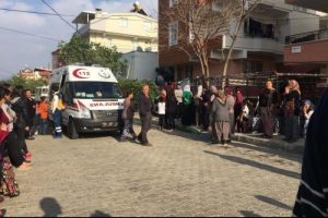 Evden ayrılmak isteyen kızını pompalı t&uuml;fekle &ouml;ld&uuml;rd&uuml;