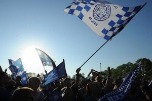 Leicester taraftarlarına hapis cezası