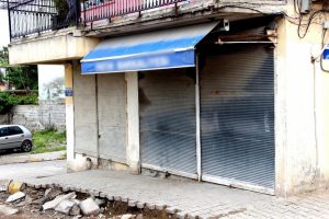 Veresiye sigara vermeyen bakkalı vurdu