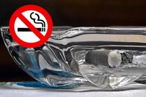 Azerbaycan'da kapalı alanlarda sigara yasağı
