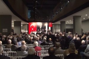 Beşiktaş'ın Divan Kurulu Başkanlık se&ccedil;imi gergin başladı
