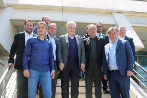 İ&ccedil;işleri eski Başkanı Efkan Ala'dan Bursaspor Kul&uuml;b&uuml;'n&uuml; ziyaret etti