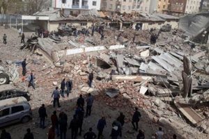 Diyarbakır'da t&uuml;nel kazan ter&ouml;rist yakalandı