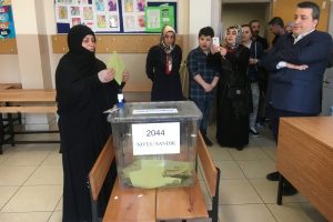 15 Temmuz'un kadın kahramanı oyunu kullandı