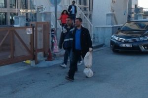 Van'da sandıklar gelmeye başladı