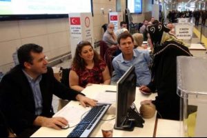 Atat&uuml;rk Havalimanı'nda oy verme işlemi sona erdi