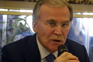 AK Partili Şahin: "Oy beklediğimiz siyasi partilerden yeterli evet oyunun gelmediğini g&ouml;r&uuml;yorum"