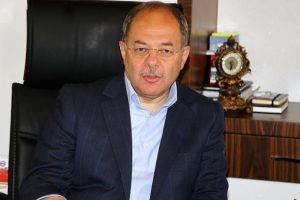 'T&uuml;rkiye'nin &ouml;n&uuml;n&uuml; kesmek isteyenler muvaffak olamadılar'