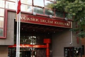 CHP'li Erdal Aks&uuml;nger referandumdaki 4 ş&uuml;pheyi a&ccedil;ıkladı