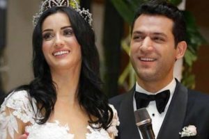 İmane Elbani'den Murat Yıldırım'a romantik mesaj