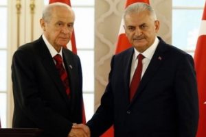 'Evet'te kayıp kavgası var!