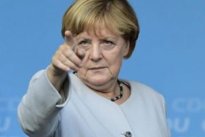 Merkel'den T&uuml;rkiye'ye &ccedil;ağrı