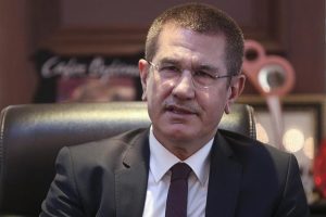 Canikli: Referandum sonucu tam bir zaferdir ve &ccedil;ok b&uuml;y&uuml;k bir başarıdır