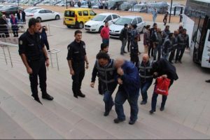 FET&Ouml;'n&uuml;n işadamları davasından tahliye &ccedil;ıkmadı