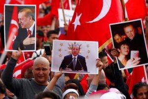 Referandum sonrası gurbet&ccedil;iler i&ccedil;in şok &ouml;neri!