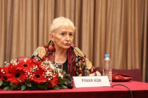 Bursa Nil&uuml;fer'de Edeb&icirc; Kazılar'ın konuğu Pınar K&uuml;r oldu
