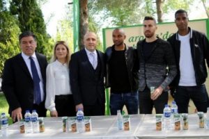 Bursaspor'dan Aroma Fabrikası'na gezi