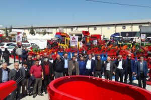 Bursa İneg&ouml;ll&uuml; &ccedil;ift&ccedil;ilerden K&uuml;tahya &ccedil;ıkarması