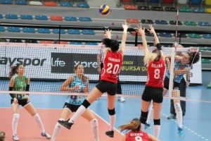 Bursa B&uuml;y&uuml;kşehir Belediyespor set vermedi