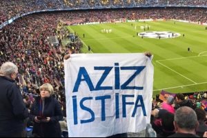 Camp Nou'da Aziz Yıldırım pankartı!