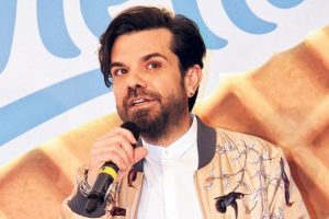 Kenan Doğulu: 'Kafamı kuma g&ouml;mm&uuml;yorum'