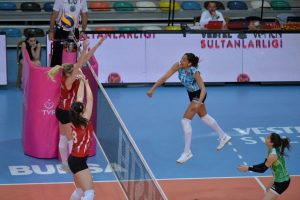 Bursa B&uuml;y&uuml;kşehir Belediyespor set vermedi