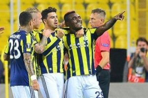 Fenerbah&ccedil;e'de derbi &ouml;ncesi iki sakatlık!