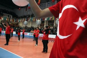 Bursa Nil&uuml;fer 16. Uluslararası Spor Şenliği başladı