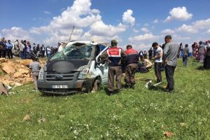 Şanlıurfa'da feci kaza: 4 &ouml;l&uuml;, 8 yaralı