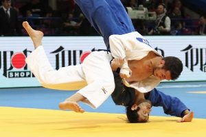 Judoda ilk g&uuml;n madalyasız tamamlandı
