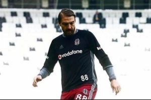 Caner Erkin'den s&uuml;rpriz paylaşım
