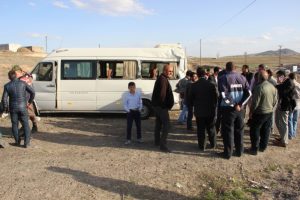 Minib&uuml;s kaza yaptı: 8 yaralı