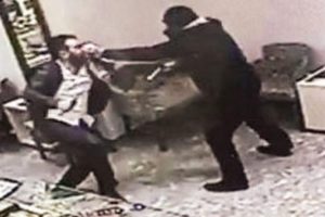 Ş&uuml;pheli bomba imha uzmanı polis memuru FET&Ouml;'c&uuml; &ccedil;ıktı