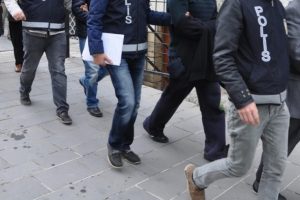 K&uuml;tahya merkezli 4 ilde FET&Ouml; operasyonu
