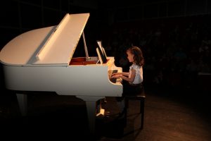 Bursa Nil&uuml;fer'de &Ccedil;ocuk Bayramı'na &ouml;zel konser