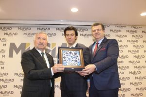 M&Uuml;SİAD Bursa Şubesi'nde enerjide Şangay mı, AB mi sorusu