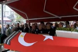 B&uuml;lent Kayabaş son yolculuğuna uğurlandı