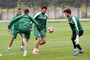 Bursaspor taktik &ccedil;alıştı