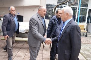 Bursa Nil&uuml;fer Belediye Başkanı Bozbey Maksempınar'da vatandaşla buluştu