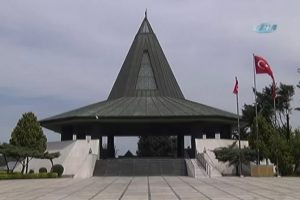Menderes'in anıtmezarında bakım &ccedil;alışması yapıldı