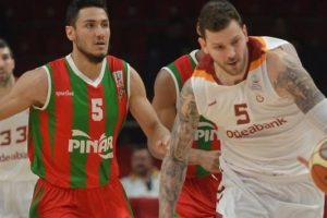 Galatasaray, Karşıyaka'yı rahat ge&ccedil;ti